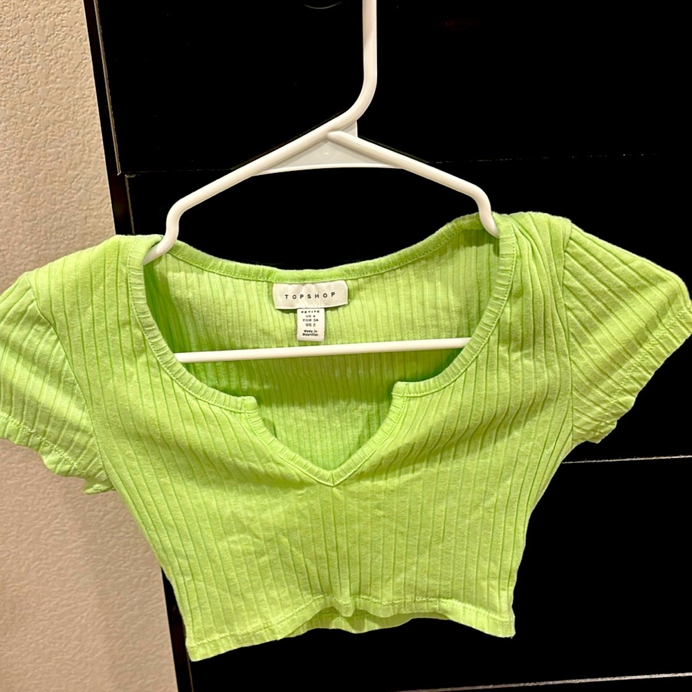 Light green crop top/Marshall’s/size 2 (small)